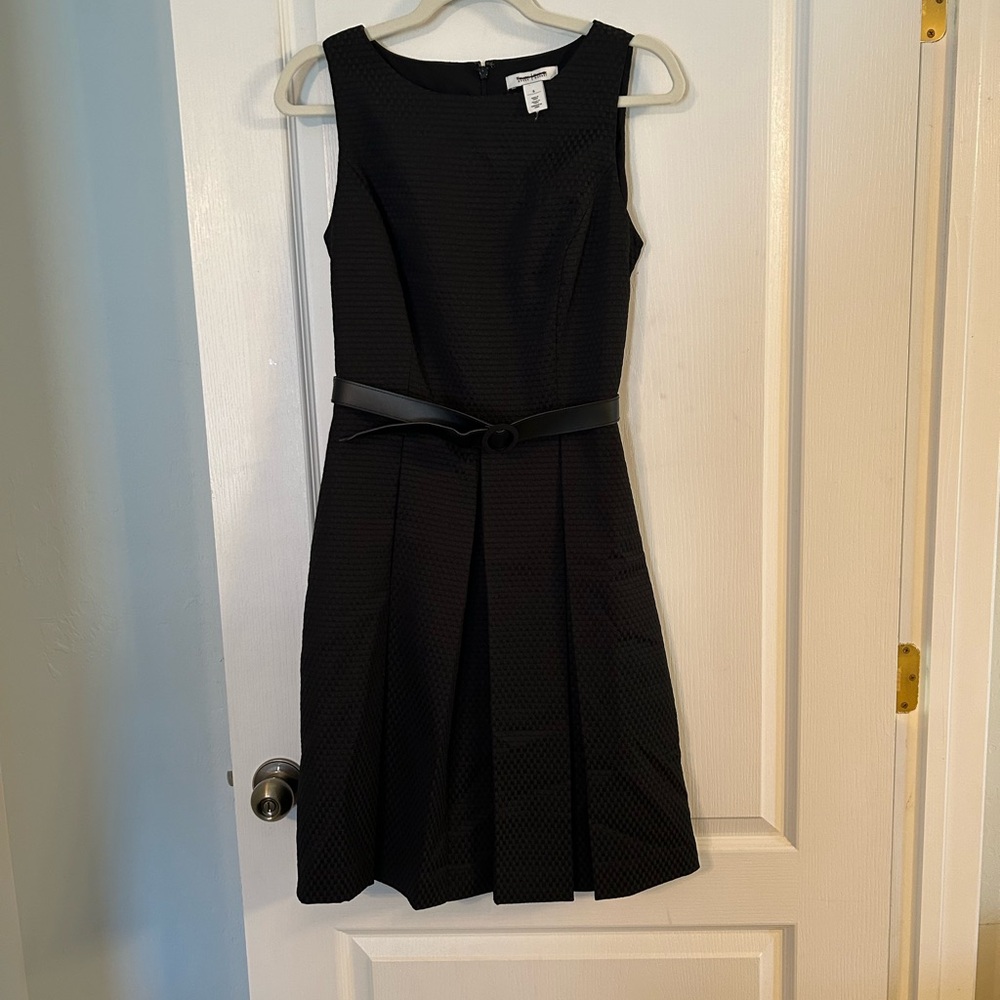NWOT White House black market dress size 6